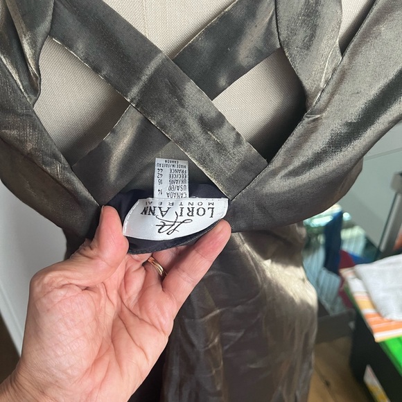 gold (dark) satin long dress size 14 - Picture 4 of 4